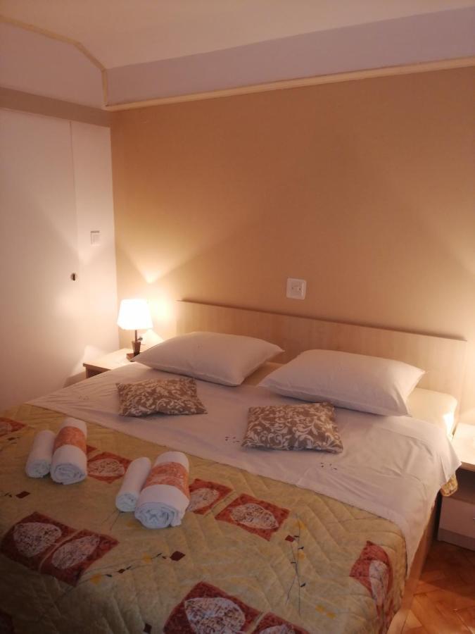 Apartments Jasna Rab Town Buitenkant foto